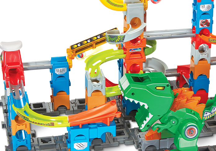 Includes 109 building pieces, 10 marbles (5 normal, 5 mega) and 2 electronic modules!